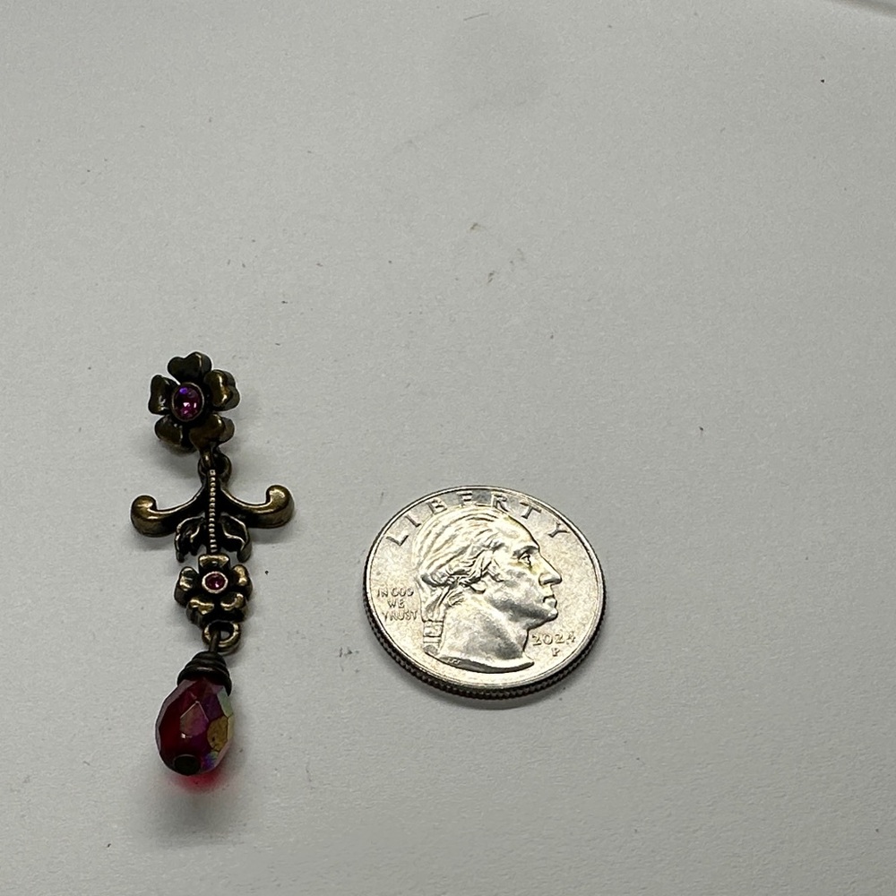 Avon Gold and Red Floral craft piece
